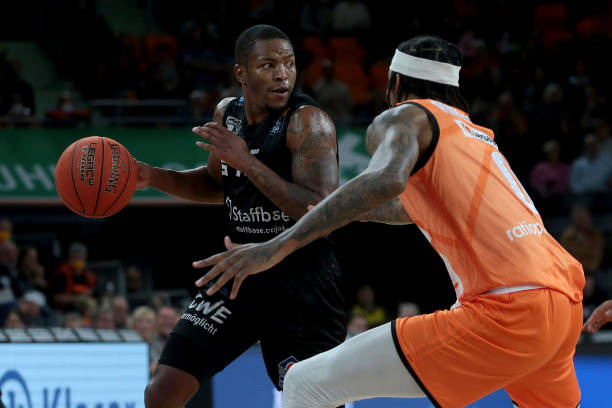 综合素质的 综合素质的