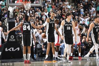 对于中国足 对于中国足